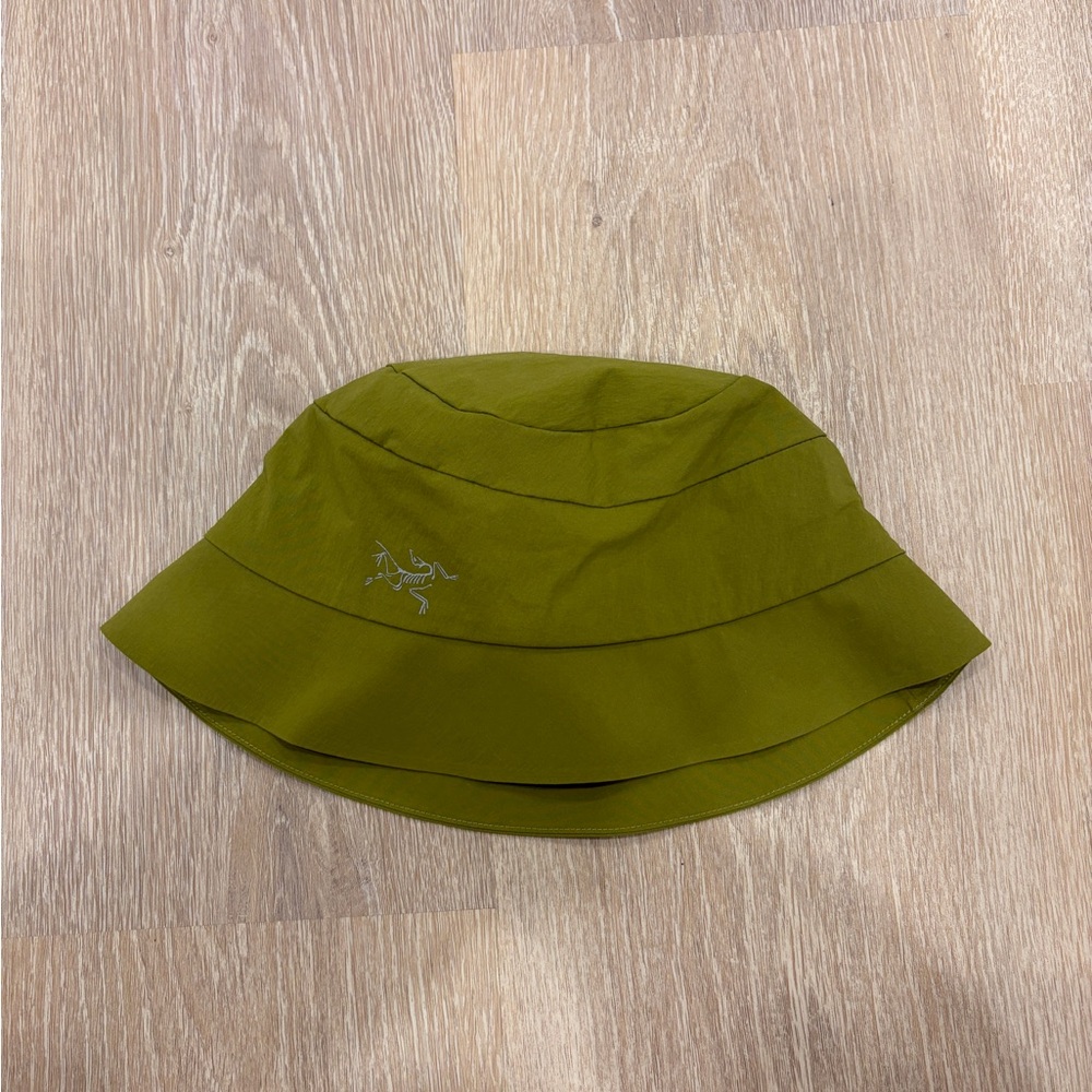Olive Green Arc’teryx Sinsolo Bucket Hat